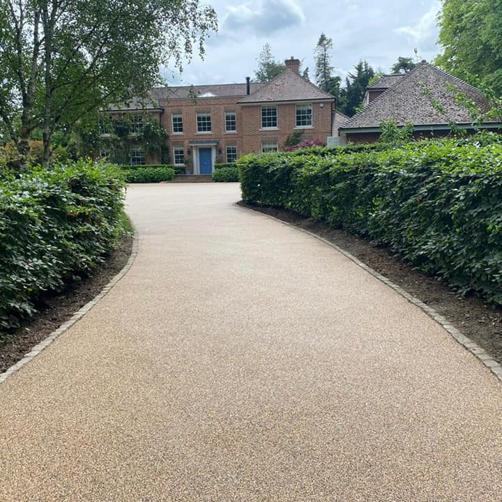 commercial-resin-driveway